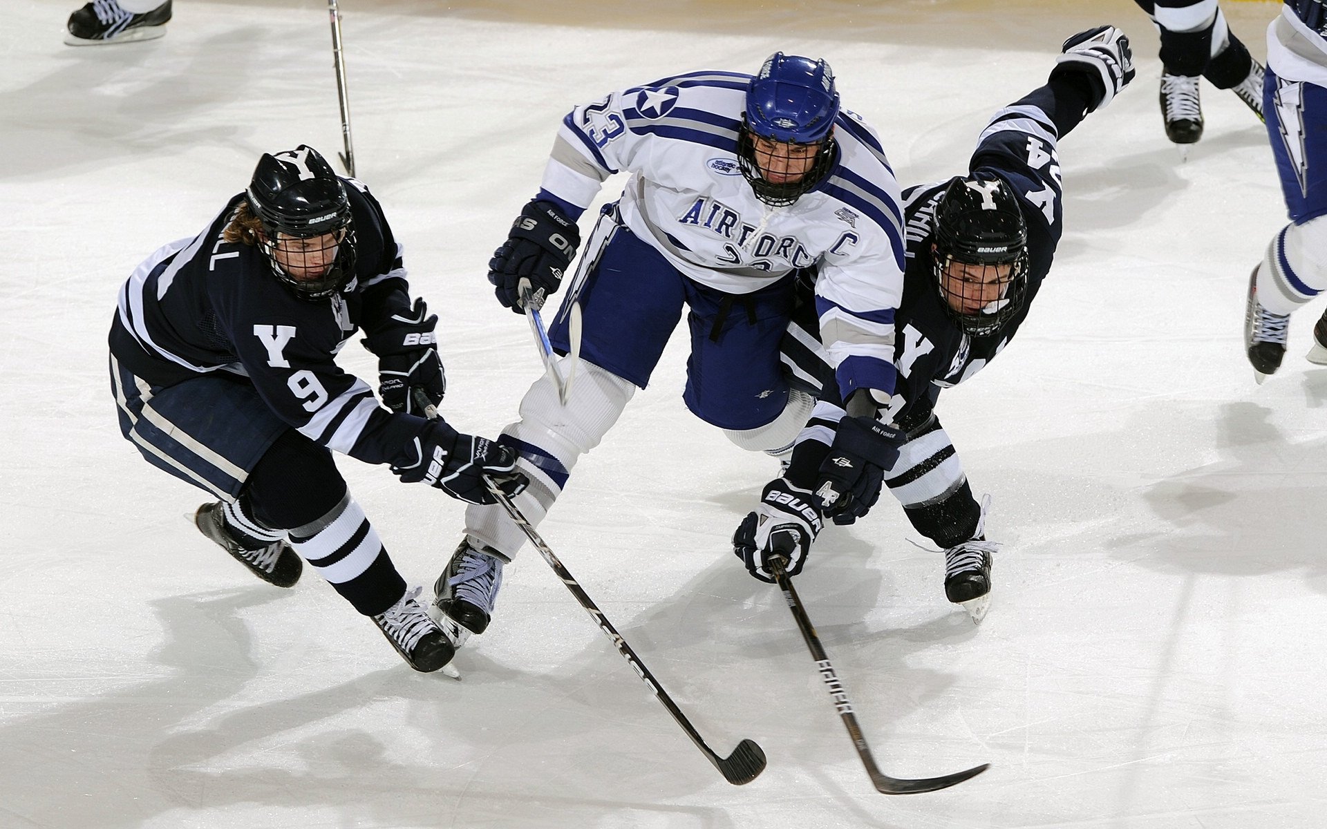 中国足球联赛球员体能训练科学规划实施，中国足球体能训练的问题